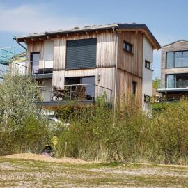 Neukieritzsch에 위치한 호텔 FERIENHAUS am HAINER SEE