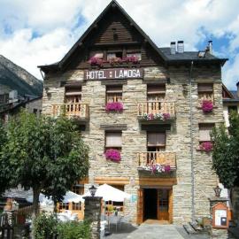 HOTEL LAMOGA, hotell sihtkohas Llavorsí