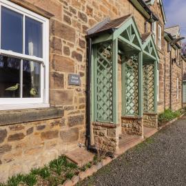 Willow Cottage, hotel in Alnmouth