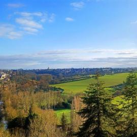 On dirait le sud ! Guesthouse centre ville et vue, hotelli kohteessa Thouars