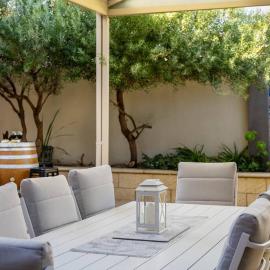 Christies Breeze a luxurious getaway by the sea