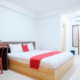 RedDoorz near Tugu Pers Jambi, hotel din Jambi