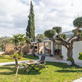 Armando Cottage - Private Nature Retreat with BBQ to Experience Magical Greek Hospitality By Villa Mana Gers