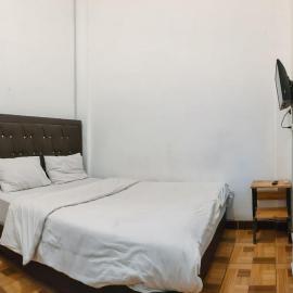 Johje Guest House Medan Mitra RedDoorz, Hotel in Medan