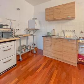 Cosy house with workplace, balcony and garden 30 min to Marienburg, hotel v destinácii Gehrden