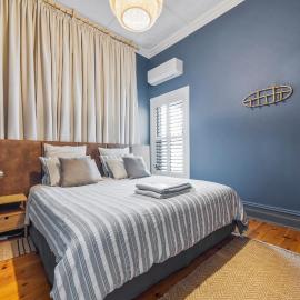 Rawsons shack Beachfront unit suits single or couple, hotel i Henley Beach