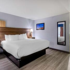 Best Western Plus St. Louis West-Westport, hotell sihtkohas Maryland Heights