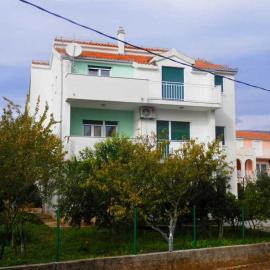 Apartments with parking space Kastel Stafilic, Kastela - 20694