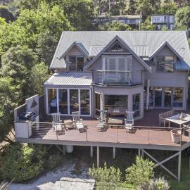 A Wyes Choice - Ocean View Family Retreat