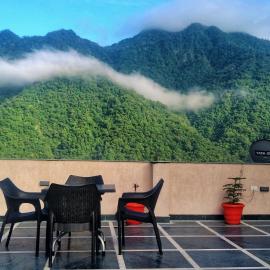 Rishīkesh में, होटल Back Stayz Hostel