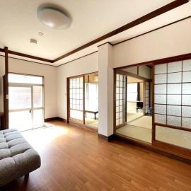 Guest House Koyama -南紀白浜&熊野 ゲストハウス 小山- ペット可, hotel a Asso
