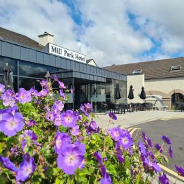 Mill Park Hotel, hotel di Donegal