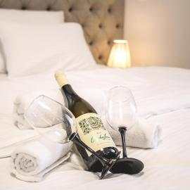 VILA MB, hotel sa Ruma