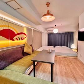 Love Asakusa Studio Apartment Sleeps 6 SkyTree View 3 Min to Sensoji Airport Direct Elevator Free WiFi