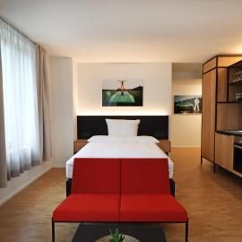 S12 Apartments by Hotel Trezor – hotel w mieście Singen