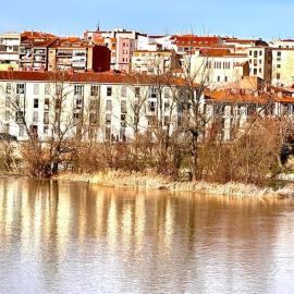 Apartamento La Bien Cercada, hotelli kohteessa Zamora