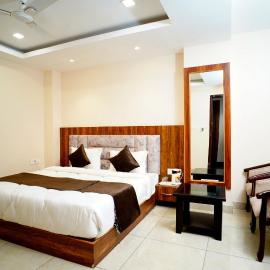 HOTEL ARSH RFESIDENCY