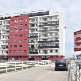 Mall VI Apartments