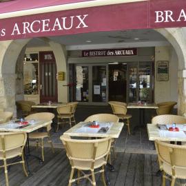 Hôtel Des Arceaux, ξενοδοχείο σε Saint-Sever