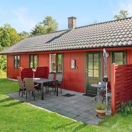 3 Bedroom Cozy Home In Nexø