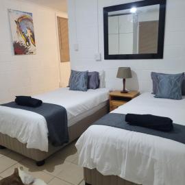 Tally-Grey Cottage, hotel u gradu Albert Falls