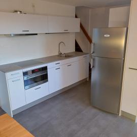 2 1/2 Zimmer Ferienwohnung, Hotel in Erlach