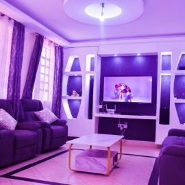 Serenity Home, hotel in Lake View Estate