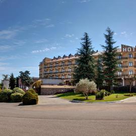 Hotel Rey Sancho Ramírez, hotel a Barbastro