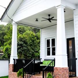 PREMIUM Tanjung Jara Cottage - with indoor pool