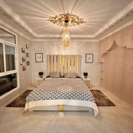 Villa Koebi, hotel Monte ʼArrouit városában