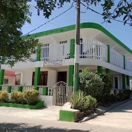Sol y Mar, hôtel à Puerto Limón