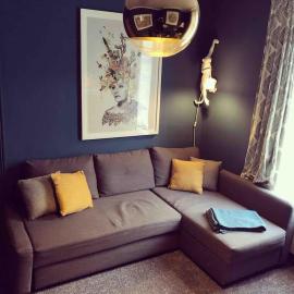 Handbridge in Chester sleeps 7 with BT Sports & Pac-man