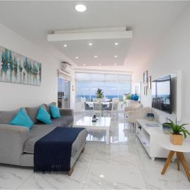 24 Sea Lodge - Sea Viewing Apartment