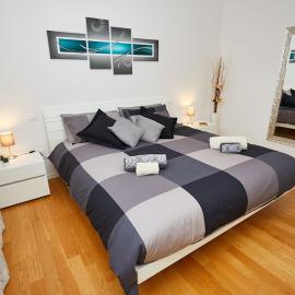 Center Aviano Comfort Suite FREE PARKING WIFI, hotel a Aviano