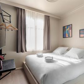 Frenchdoor Tours Corneille