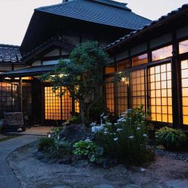 An old house with a fire pit for rent Guesthouse Yukarian - Vacation STAY 87627v