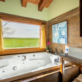 A Toca Casas Rurales en Turegano Segovia – hotel w mieście Turégano
