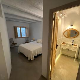 Cal Torrentó Apartaments, hotel v destinácii Balaguer