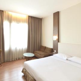 Grand Cikarang Hotel, viešbutis mieste Tegalgede