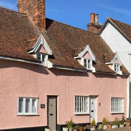 Almond Cottage Clare - 2 bedroom English Cottage