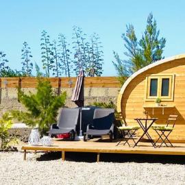 Arrebol Suite con Jacuzzi, piscina y naturaleza, hotel a Buzanada