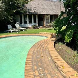 Midrand में, होटल SHONALANGA - Secured cottage in equestrian estate - LOADSHEDDING FREE!