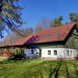 MÍSTO v ráji - Penzion na Klokočských skalách, Hotel in Klokočí