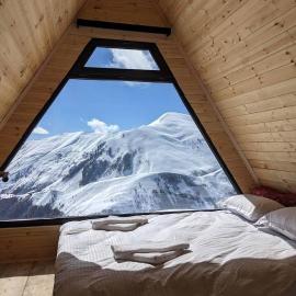 Cottage in Gudauri، فندق في غودواري