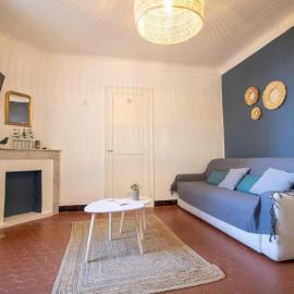 SUITE CHARABOIS, hotel in Saint-Raphaël