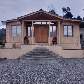 Adults Only! Kashmir Eagle Heights Cottage & Restaurant by LMC
