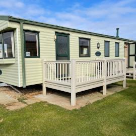 R&S HOLIDAY HOMES THE CHASE r14, hotel in Skegness
