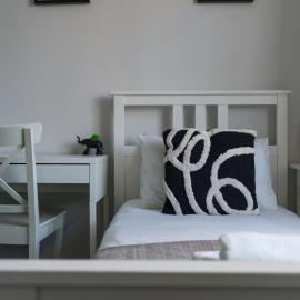 Lilys Apartment 2- 2bedroom, Northumberland, Hotel in Bedlington