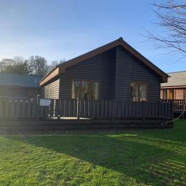 Dalis Den Lodge