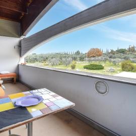 Awesome Apartment In Cori With Wifi, hotel em Cori